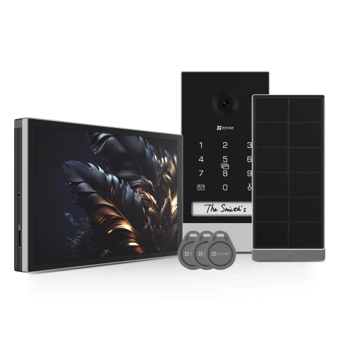 Zestaw wideodomofonu składa się z nowoczesnego ekranu, panelu z klawiaturą numeryczną oraz trzech breloków zbliżeniowych. Całość utrzymana jest w eleganckiej, czarnej kolorystyce z subtelnymi akcentami.