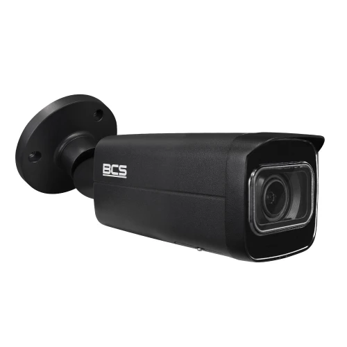 Czarna kamera tubowa BCS z obiektywem skierowanym w stronę widza, zamontowana na okrągłej podstawie. Kamera ma nowoczesny design i wyraźnie widoczne logo BCS na boku obudowy.