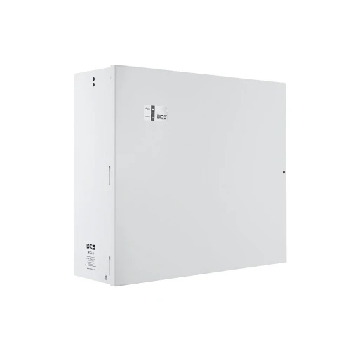 Na zdjęciu znajduje się biała, prostokątna obudowa wewnętrzna z logo BCS na przedniej stronie. Obudowa ma gładką powierzchnię i jest sfotografowana pod kątem, ukazując zarówno front, jak i bok.